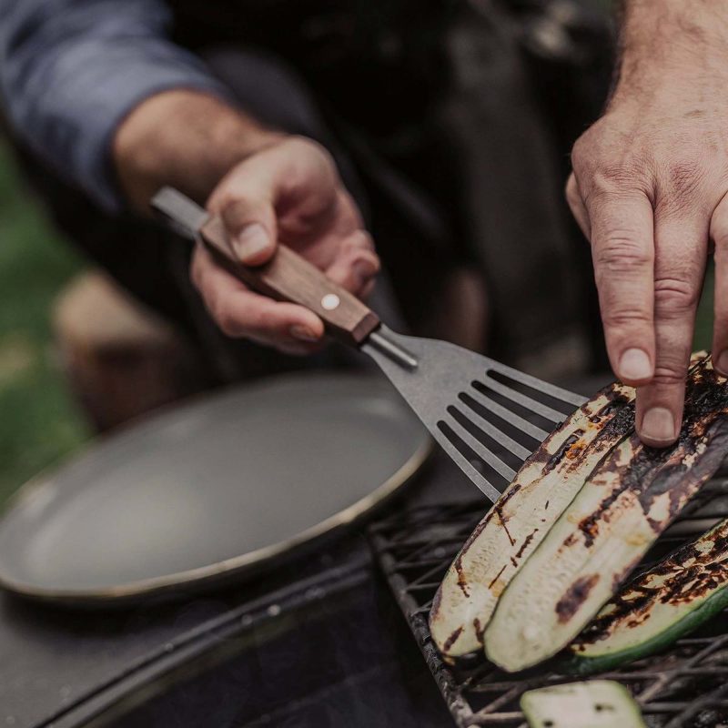 Cowboy Grill Fish Spatula - Image 3