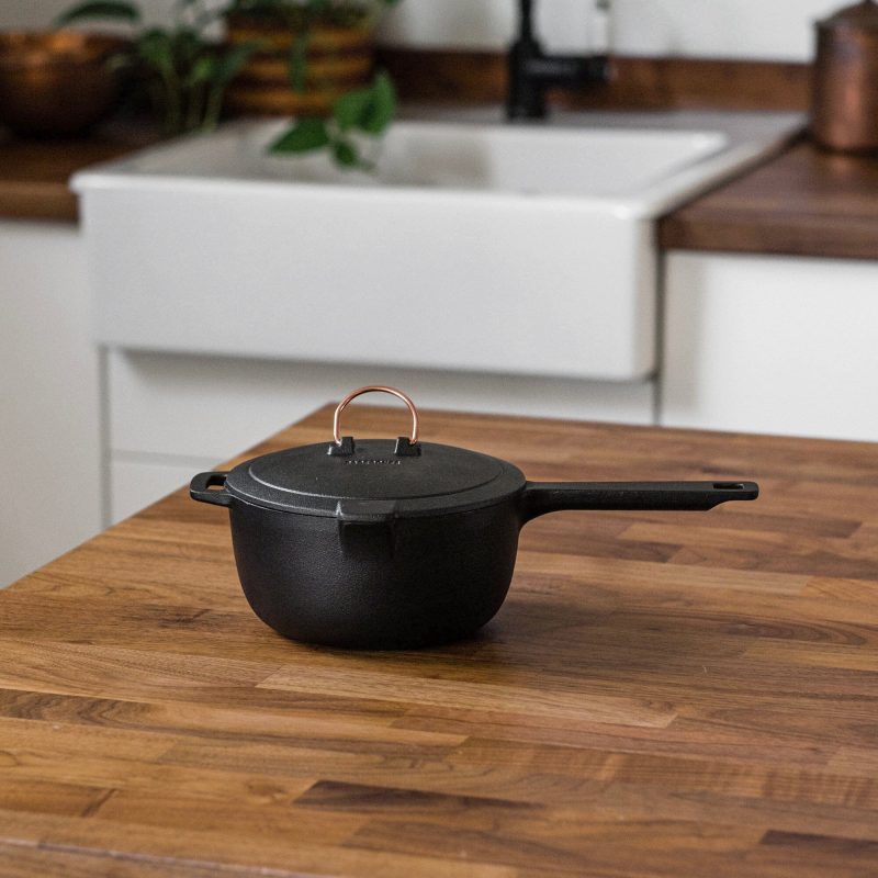 Enamel Lined Cast Iron Saucepan - Image 7