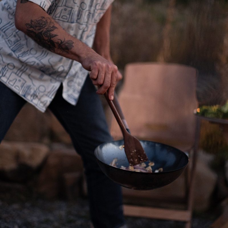 Long Handle Wok - Image 4